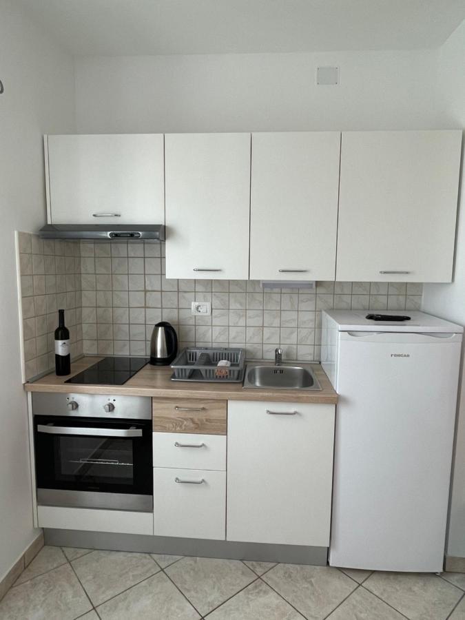 Accordi Lontani Lägenhet Nerezine Exteriör bild